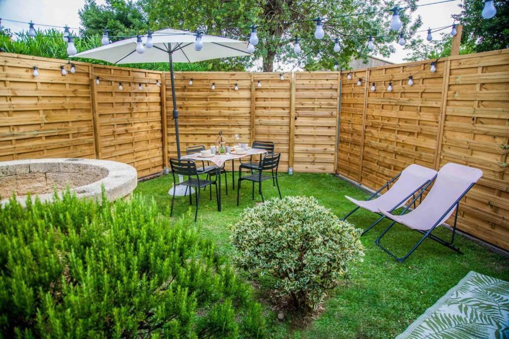 Charmant Studio/T2 Au Calme Avec Jardin Et Parking Fos-sur-Mer Exterior foto